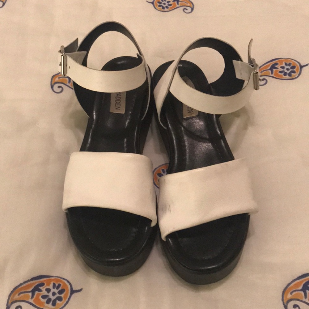 Steve Madden platform sandals